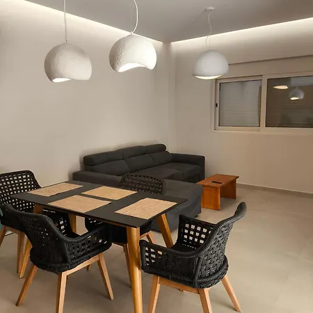 Kooba Luxury *